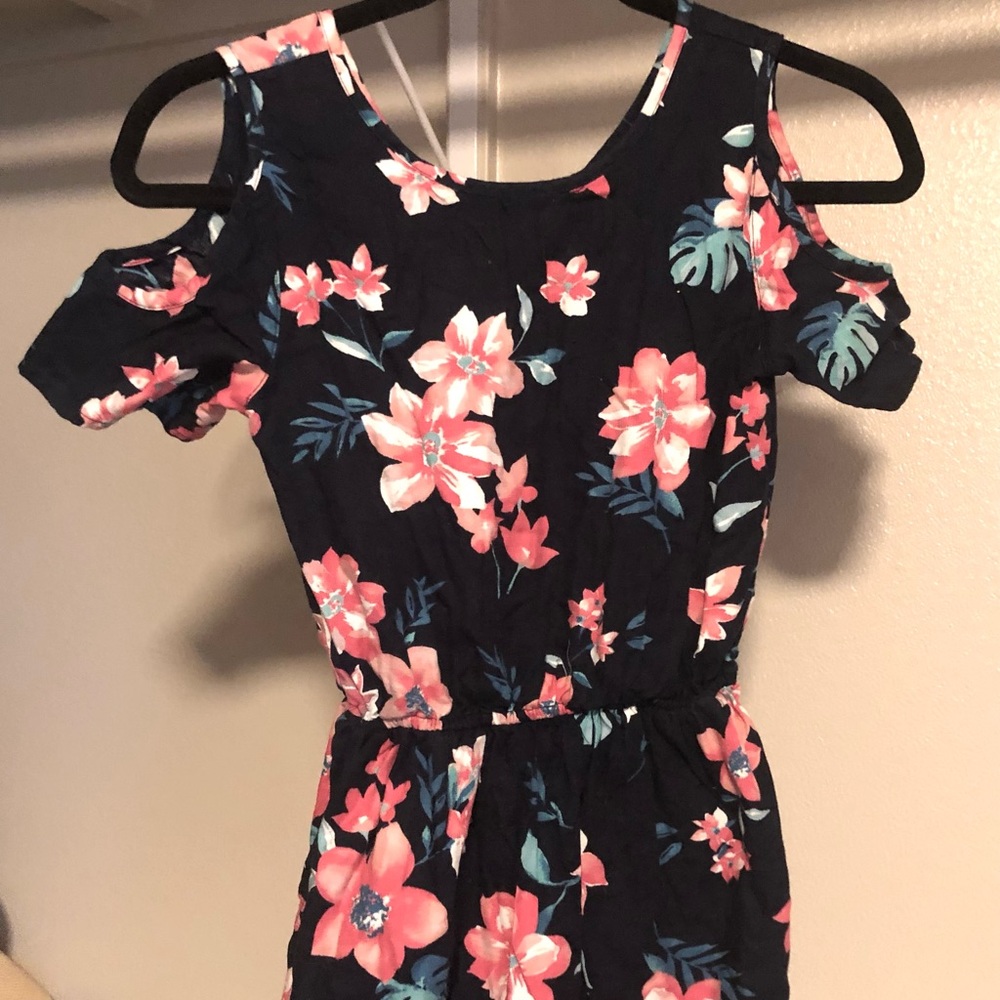 Abercrombie kids short floral dress.
